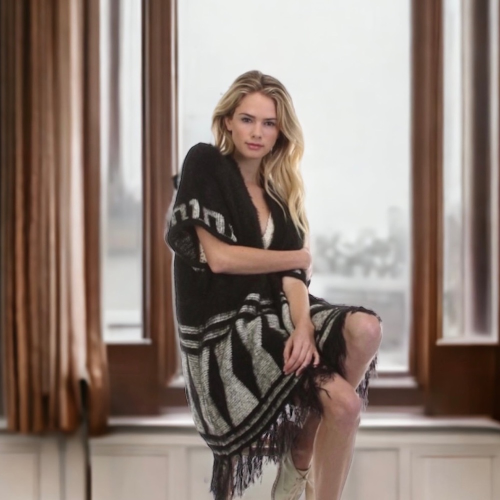Beautiful Cardigan Sweater Tribal Print